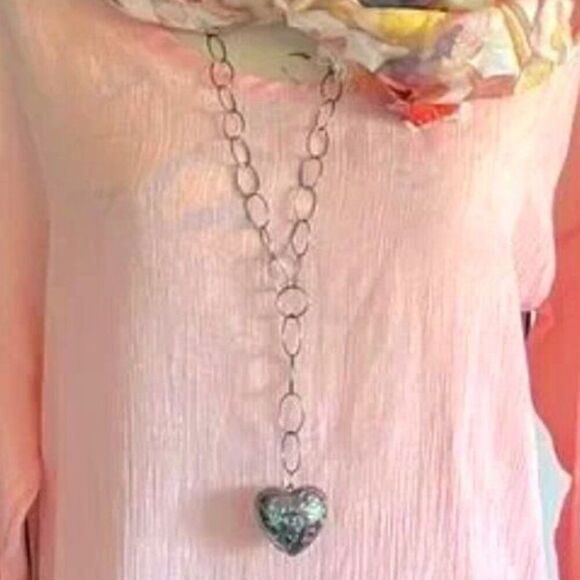 Floral Embossed Puffy Heart Long Lagenlook Y Necklace - Picture 1 of 9